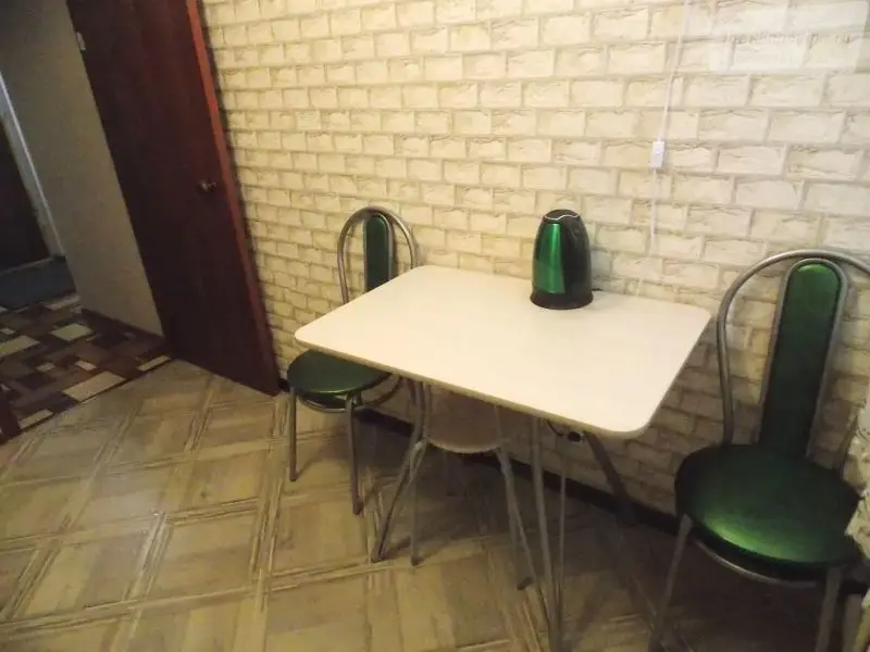 улица Руставели, 27