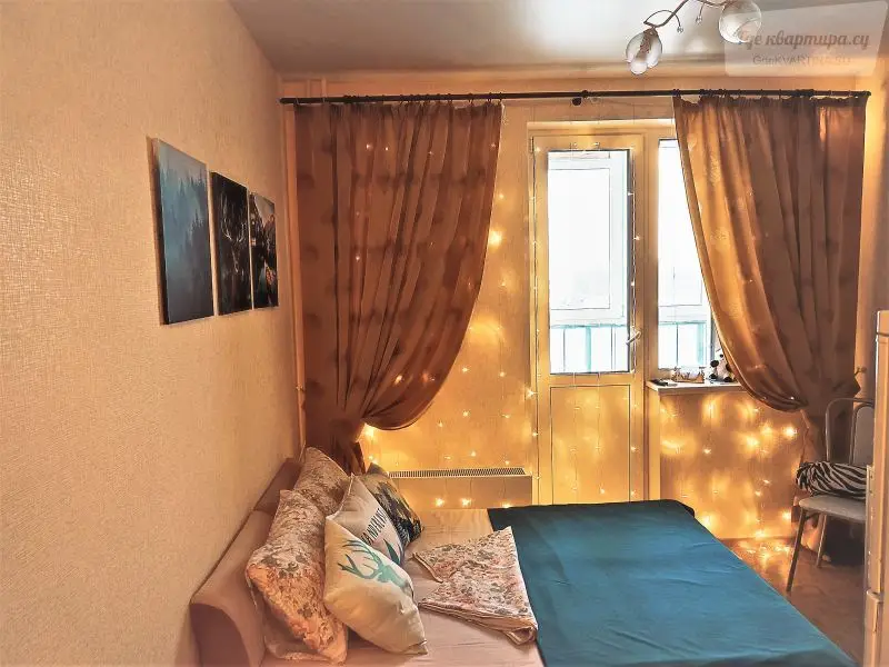 Бурнаковская улица, 93