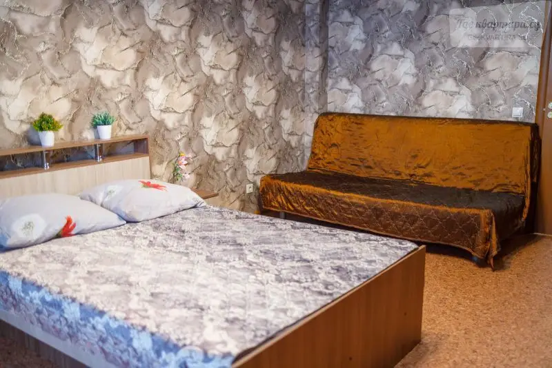 Революционная улица, 5