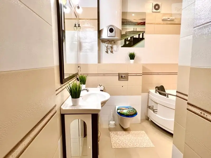 Коммунистическая улица, 27