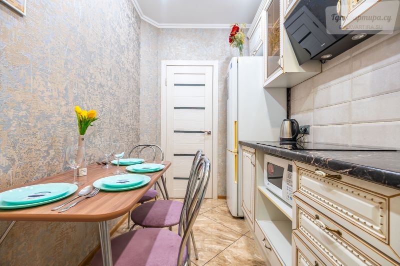 Творческая улица, 7