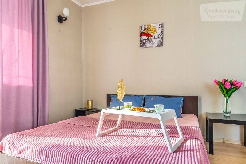 бульвар Комарова, 9