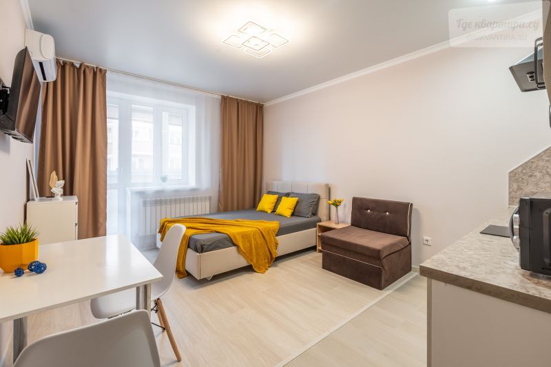 бульвар Комарова, 1Ес6