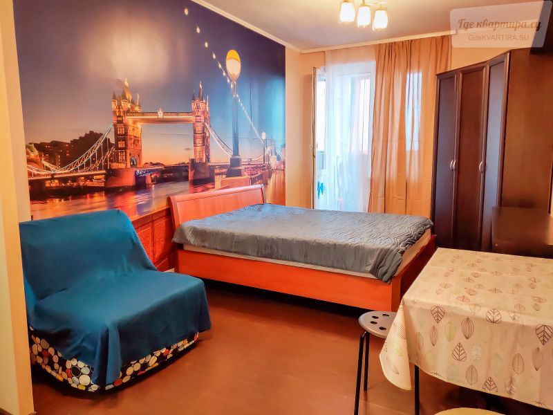 проспект Королёва, 7