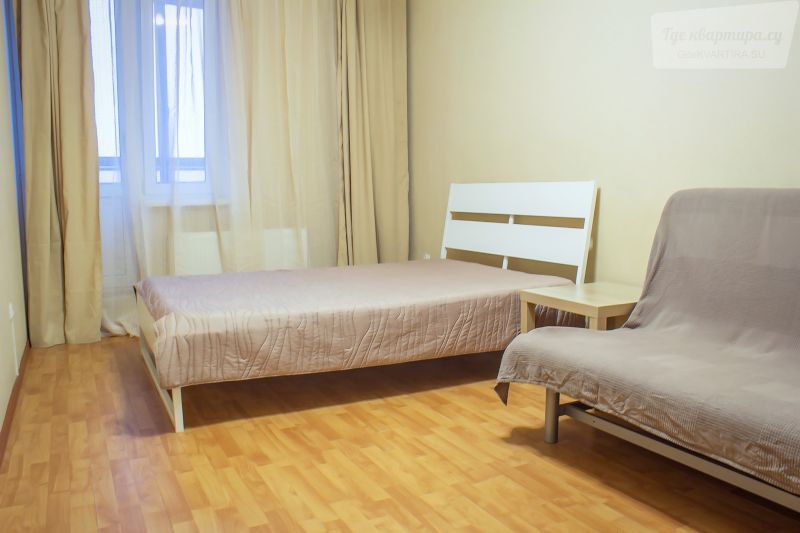 проспект Королёва, 7