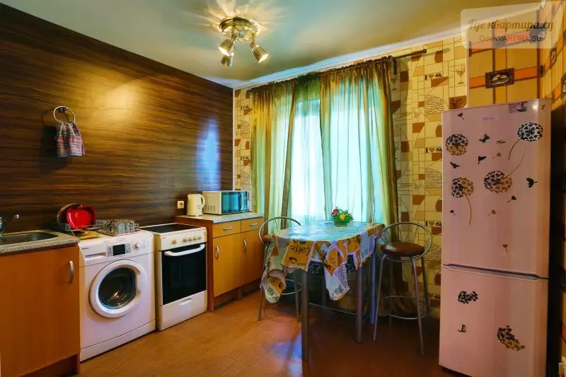Союзная улица, 2