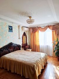 улица Роз, 46